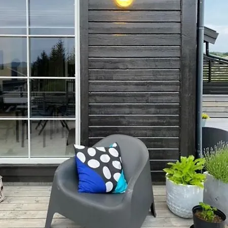 Charming With Archipelago Views In Sogn Feriehus *