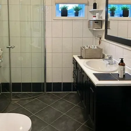 Charming With Archipelago Views In Sogn Feriehus